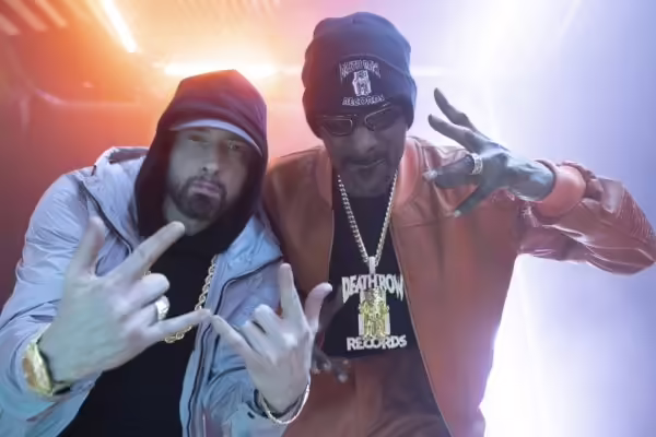 Snoop Dogg and Eminem to Perform with their Bored Ape NFTs at 2022 MTV VMAs | PlayToEarn