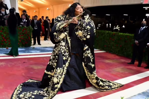 Lizzo Files 7 NFT and Metaverse Trademark Applications for "Sasha Flute" | PlayToEarn