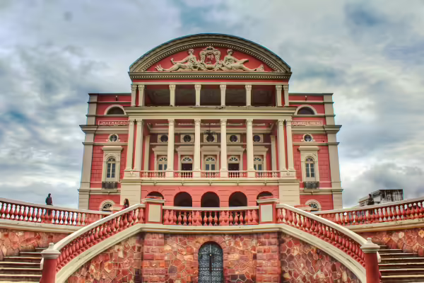 Teatro Amazonas Enters the Metaverse | PlayToEarn