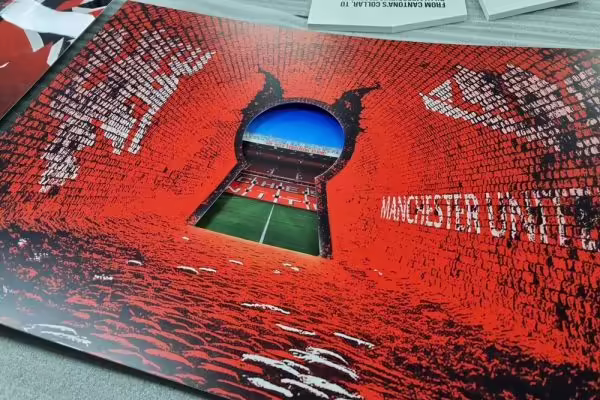 Manchester United Opens NFT Exhibit at Its Museum | PlayToEarn